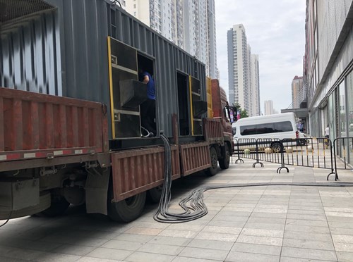 冷水江柴油发电机空气滤清器在不同季节的更换周期是否有差异？