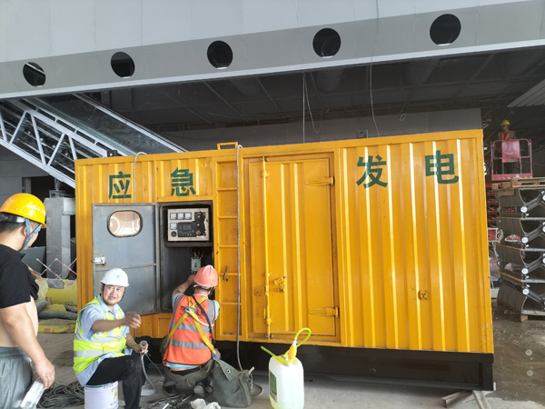 冷水江怎样判断空气滤清器是否需要更换？
